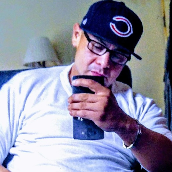 Meet your Posher, Roland - Picture 1 of 2